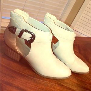 American Eagle Booties